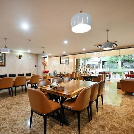 The River Park Hotel Хошимин Экстерьер фото